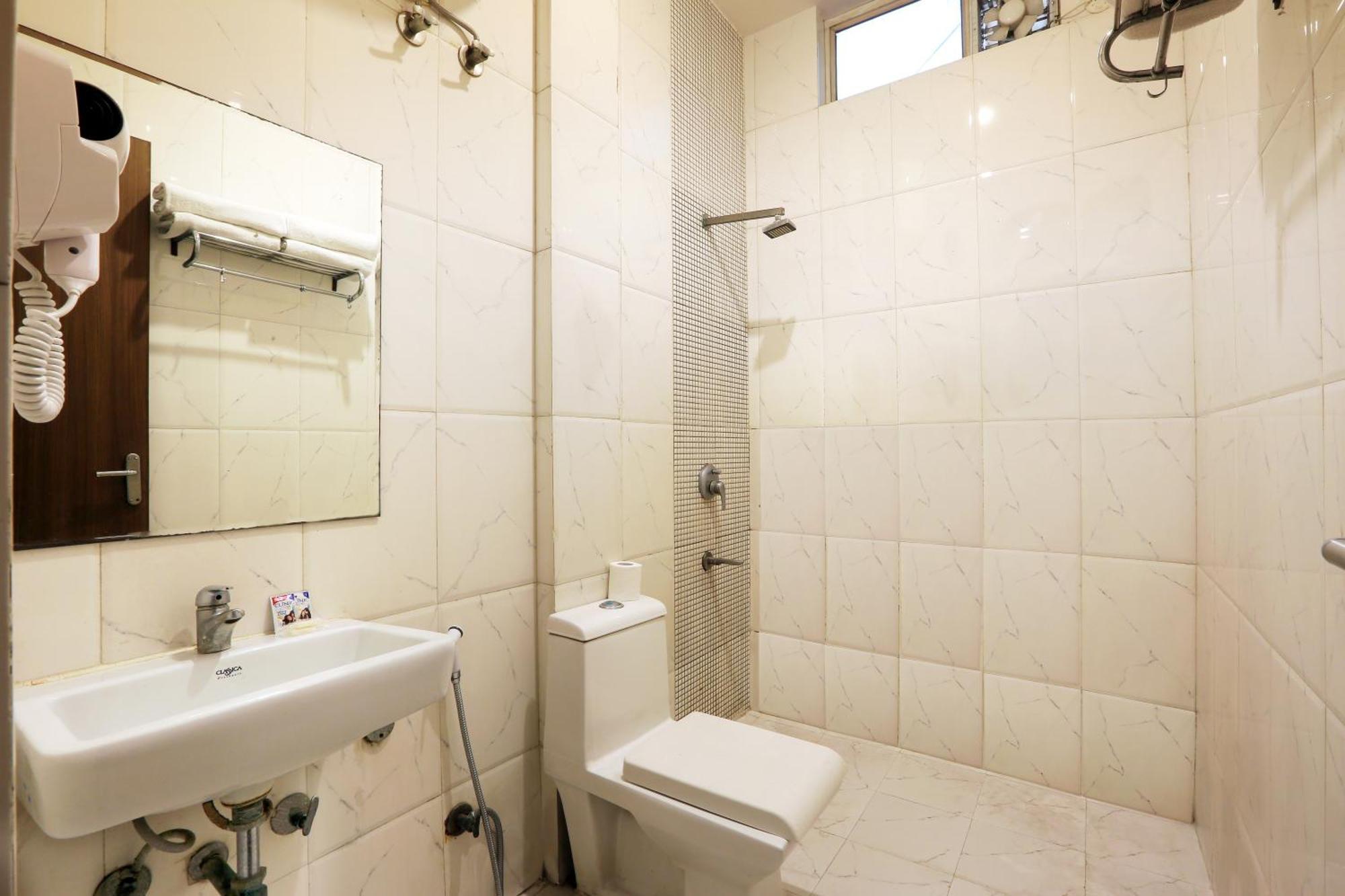 Airport Hotel Chanakya Delhi New Delhi Ngoại thất bức ảnh