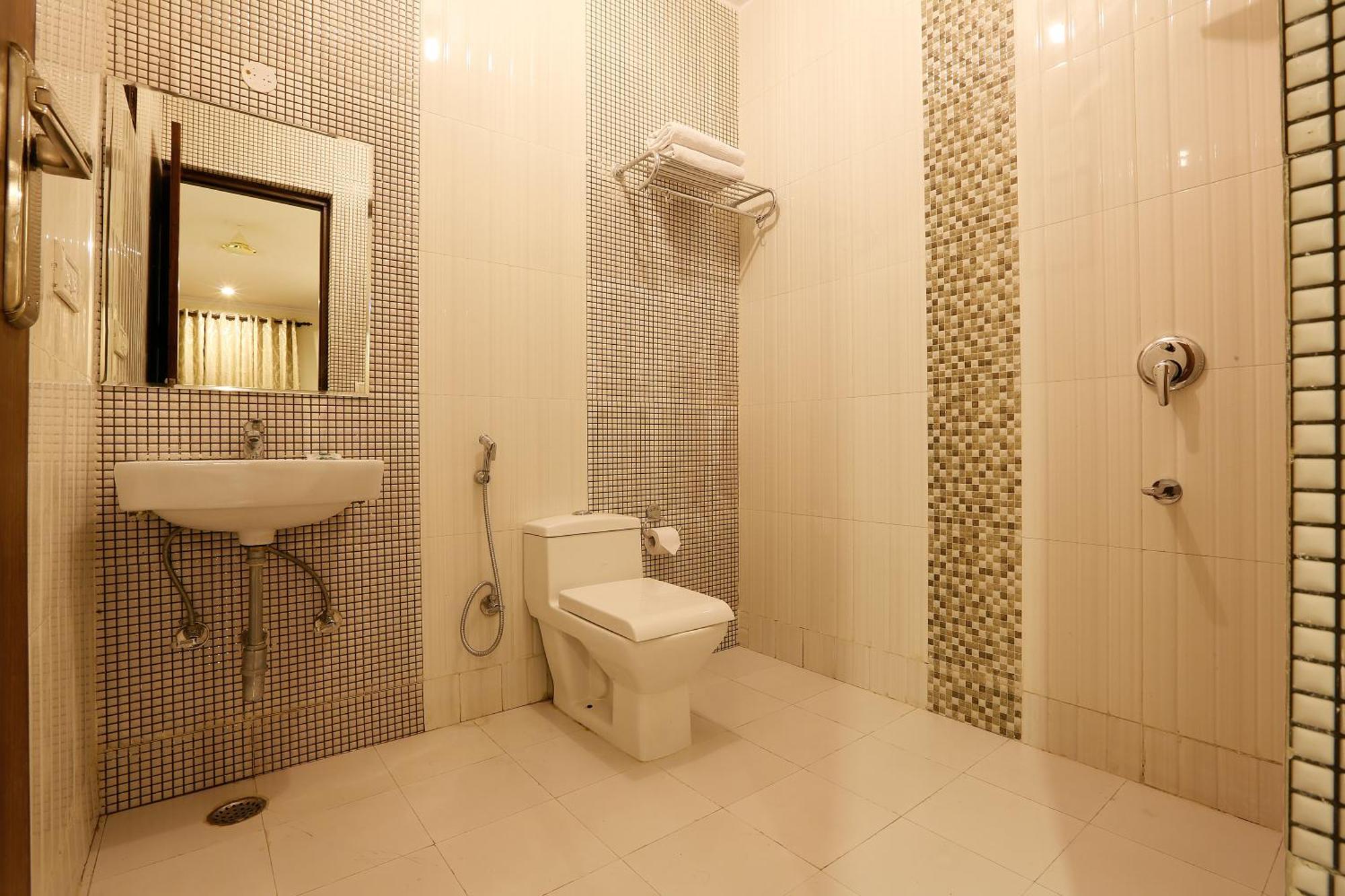 Airport Hotel Chanakya Delhi New Delhi Ngoại thất bức ảnh